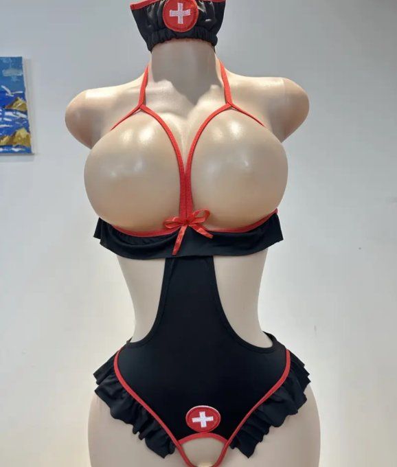 Body infirmière démoniaque.